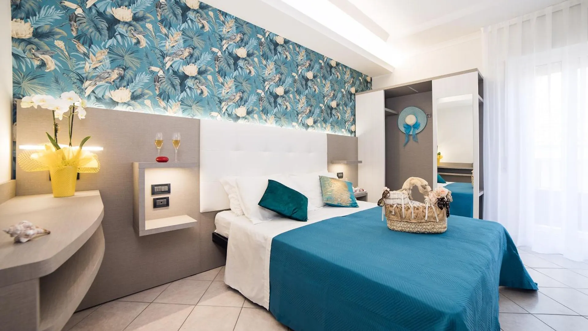 Viva Beach Hotel Rimini